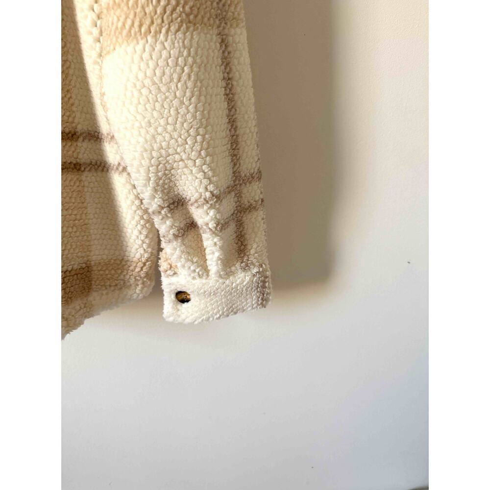 MGM Springfield Sherpa Oversized Jacket Cream Tan Size Large - Picture 5 of 6